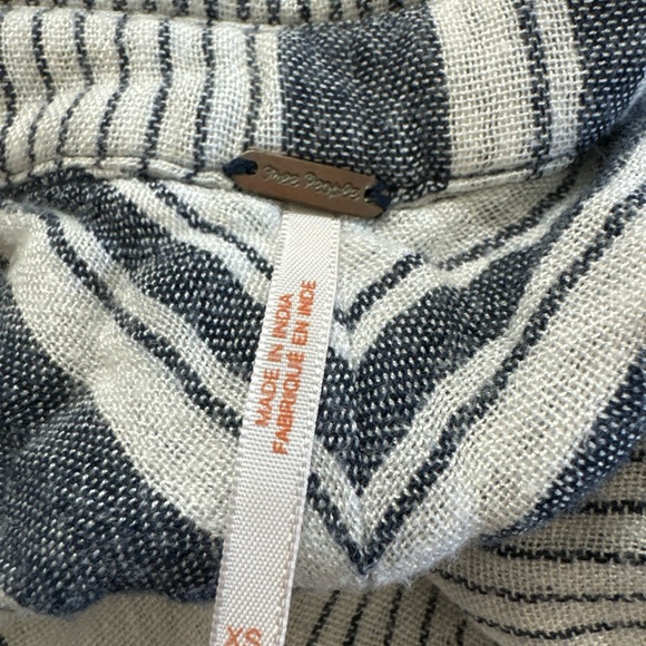 FREE PEOPLE Navy Stripe Pullover Tunic BOHO Peasant Top - Picture 5 of 7